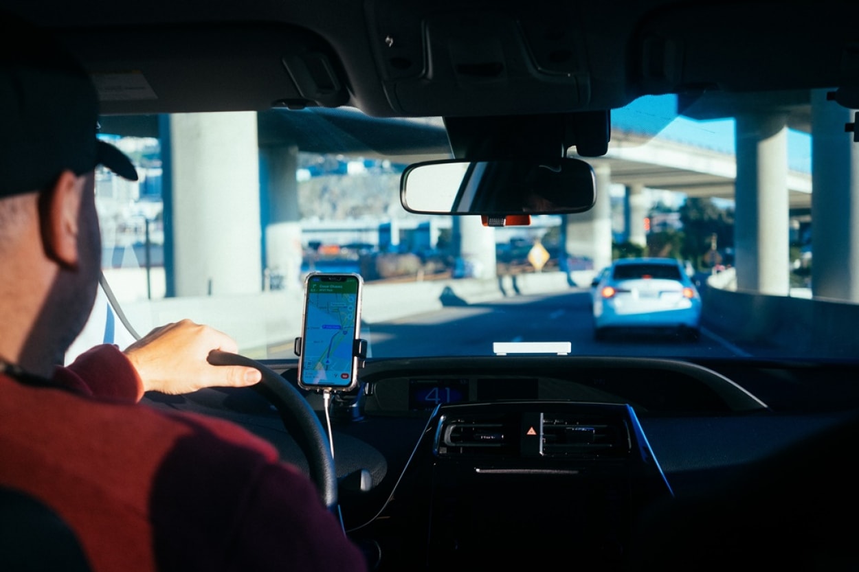 Automobili bi mogli imati stražnji prostor gdje su &bdquo;putnici okrenuti jedni prema drugima&ldquo;.